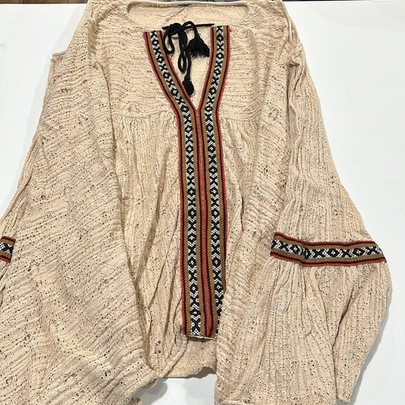 Free People - crochet, cold shoulder, tassel tunic, M - Picture 9 of 11